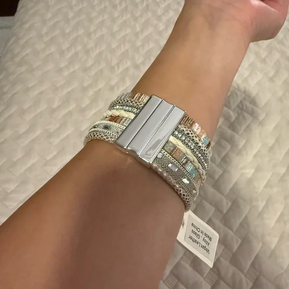 Saachi Sweet sand multi strand leather bracelet. New with tags. - Picture 5 of 9